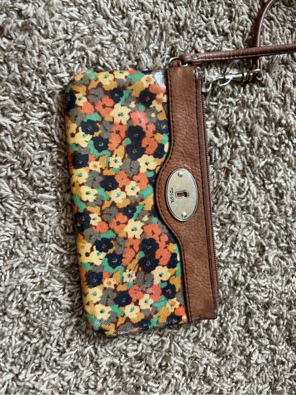 Fossil Brown Leather Floral Canvas Wristlet